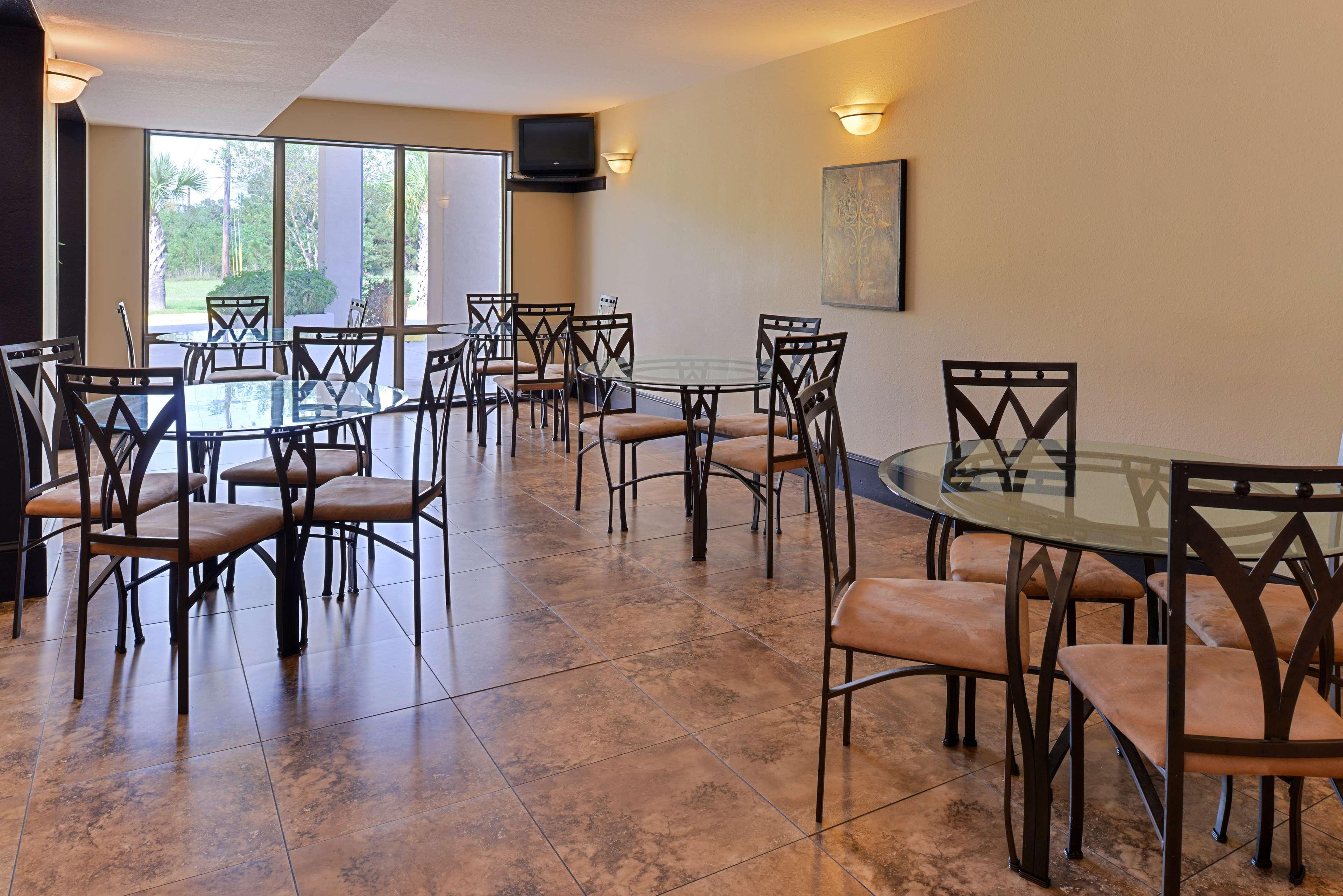 Vila Gale Cabo Cabo de Santo Agostinho Zewnętrze zdjęcie The dining room at the hotel
